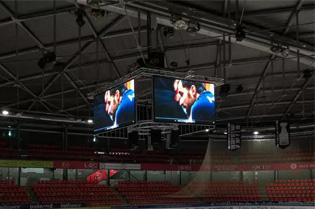 Pantalla LED XMOZU Iluminado el Hockey Hall en Francia