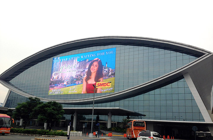 YDEA · Filipinas Micro pantalla Cortina Nacional Estadio